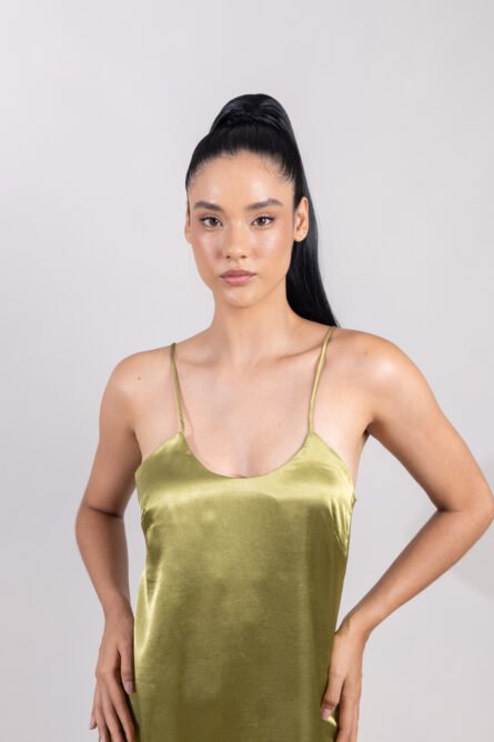 OLIVIA 3129 – Cola Larga Lisa de 29” - Imagen 4