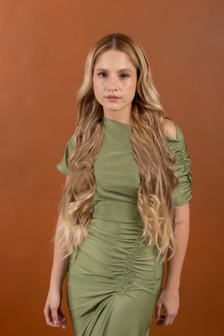 Extensiones Imitación 24” – Extra Lisas, Naturales y Versátiles - Imagen 3